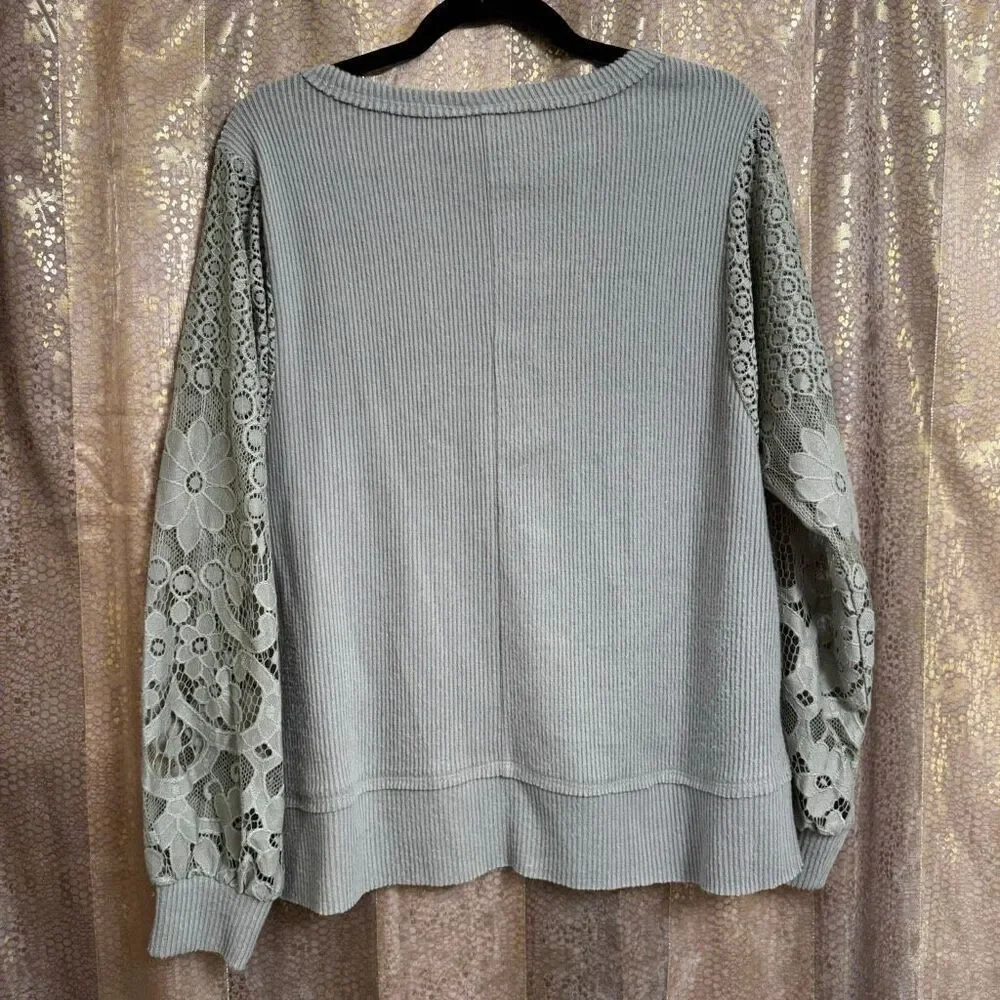 Daytrip BKE Sage Green Floral Lace Sleeve Ribbed Blouse Top Small - Picture 2 of 10